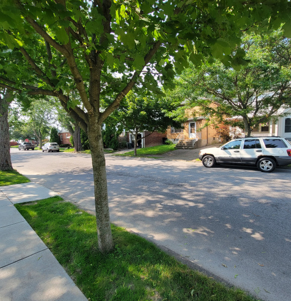 neighborhood across the stre